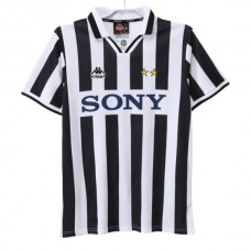 Juventus FC Kotipelipaita Retro 1995-97 Jalkapallo Pelipaidat Peliasut