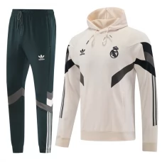 Real Madrid CF Verryttelypuku 2025-26 - Huppari Vaaleanpunainen